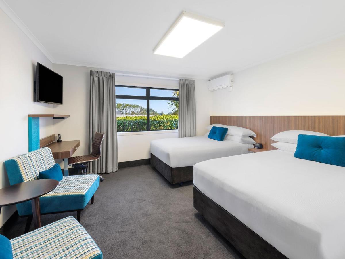 Отель Jetpark Hamilton Airport New Zealand Rukuhia Экстерьер фото